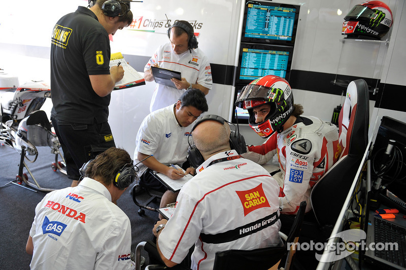 2011 - Une Honda Factory