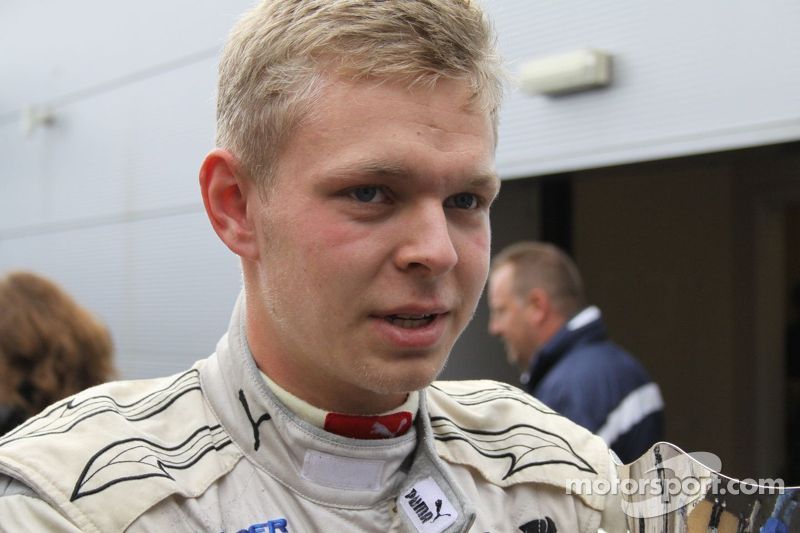 Kevin Magnussen (2011-12)