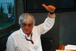 Bernie Ecclestone y Michael Schumacher, Mercedes GP Petronas