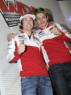 Nicky Hayden et Valentino Rossi