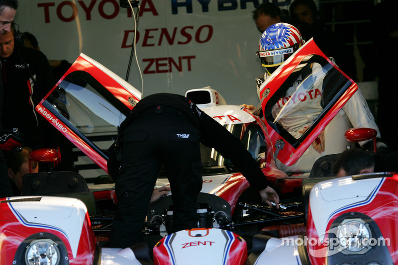 Alexander Wurz au volant de la Toyota TS030 Hybrid