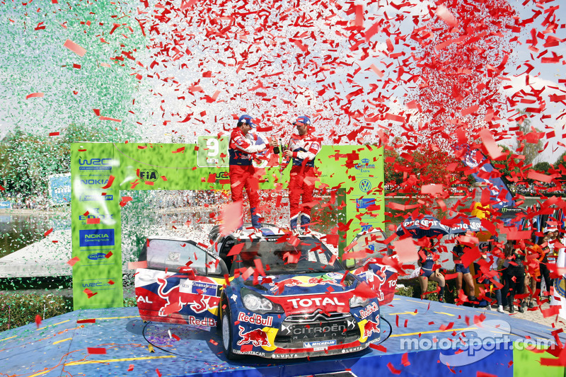 Podio: ganadores Sébastien Loeb y Daniel Elena, Citroën DS3 WRC, Citroën Total World Rally Team