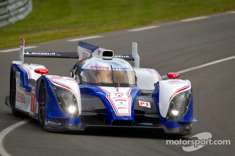 #7 Toyota Racing, Toyota TS 030 - Hybrid: Alexander Wurz, Nicolas Lapierre, Kazuki Nakajima