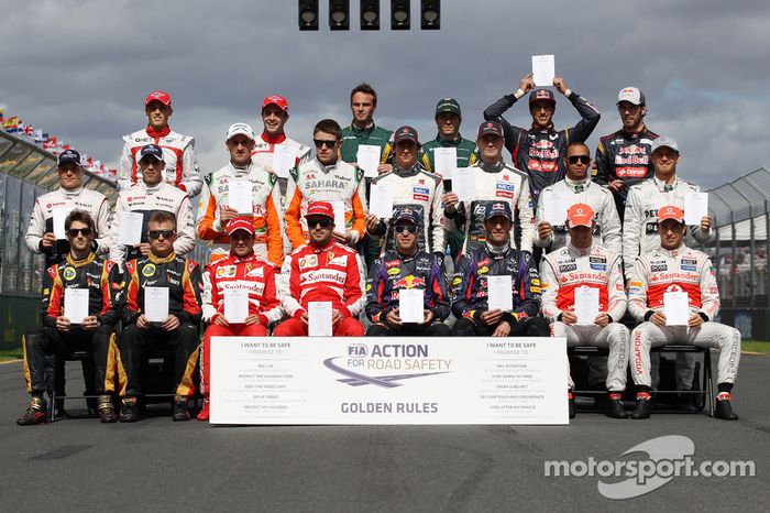 Foto de grupo, pilotos, inicio