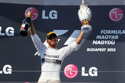 Race winner Lewis Hamilton, Mercedes AMG F1