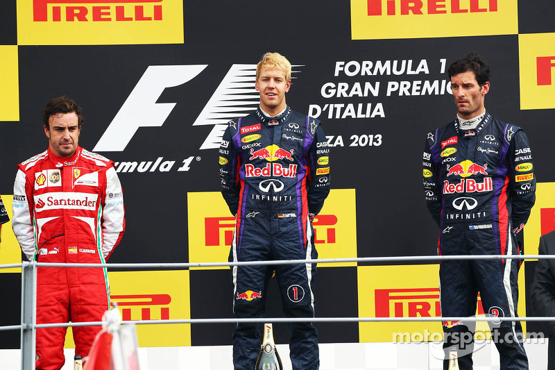 Podium: second place Fernando Alonso, Scuderia Ferrari, race winner Sebastian Vettel, Red Bull Racin