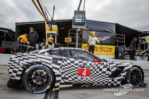 #4 Corvette Racing Chevrolet Corvette C7.R: Oliver Gavin, Tom Milner, Robin Liddell