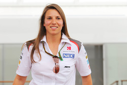 Simona de Silvestro teste pour Sauber