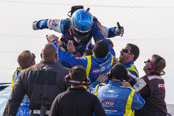 Race winner A.J. Allmendinger, JTG Daugherty Racing Chevrolet