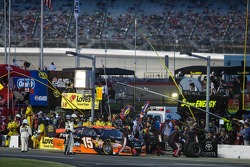 Clint Bowyer, Michael Waltrip Racing Toyota