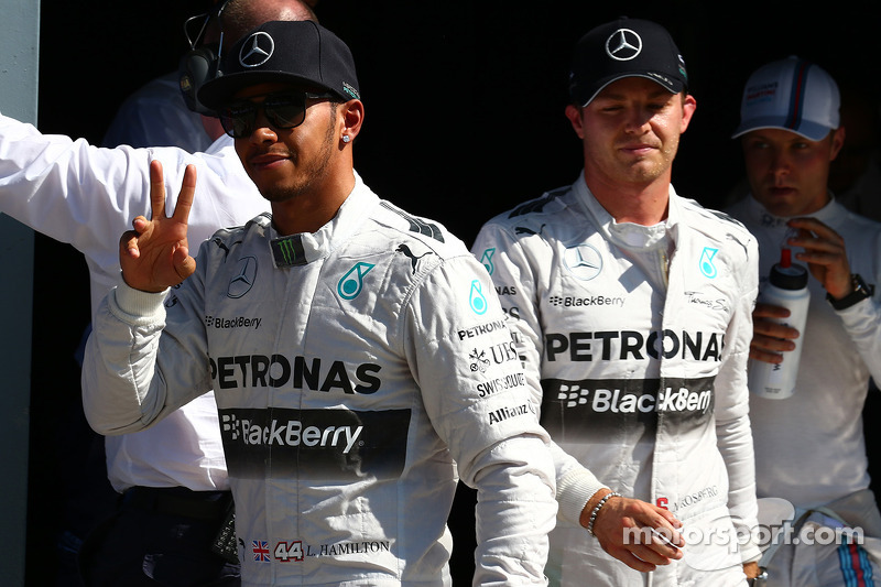 Pole para Lewis Hamilton, Mercedes AMG F1 W05 segundo para Nico Rosberg, Mercedes AMG F1 W05