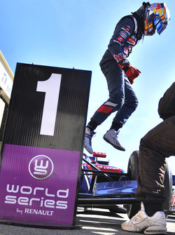 Vainqueur: Carlos Sainz Jr.