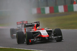 Jules Bianchi, Marussia F1 Team MR03 e Adrian Sutil, Sauber C33