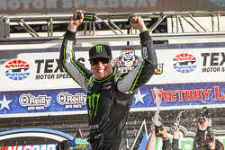Kyle Busch celebrates