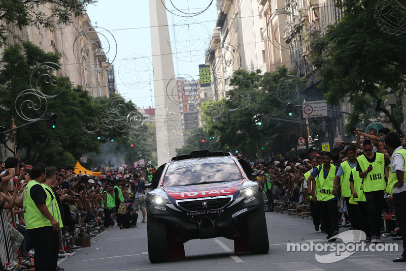 #304 Peugeot: Carlos Sainz, Lucas Cruz