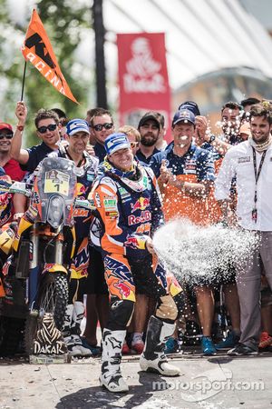 Marc Coma, ganador de motocicletas en el podio