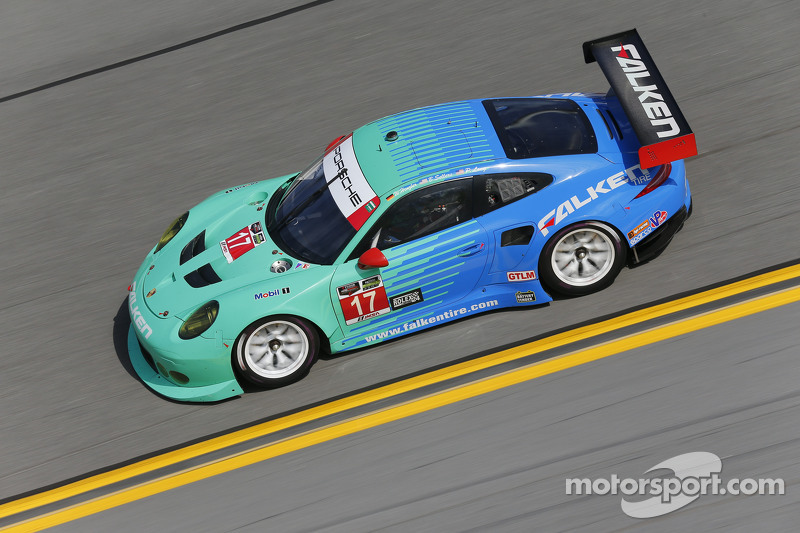 #17 Team Falken Tire Porsche 911 GT3 RSR: Wolf Henzler, Bryan Sellers, Patrick Long