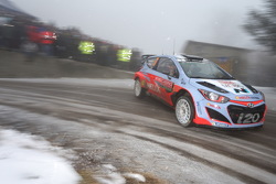 Thierry Neuville et Nicolas Gilsoul, Hyundai i20 WRC, Hyundai Motorsport