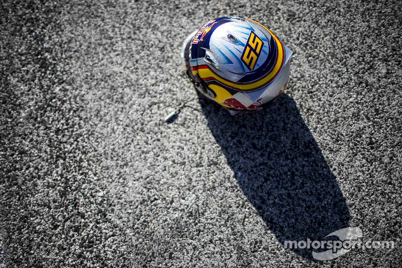 Casco de  Carlos Sainz Jr., de Scuderia Toro Rosso