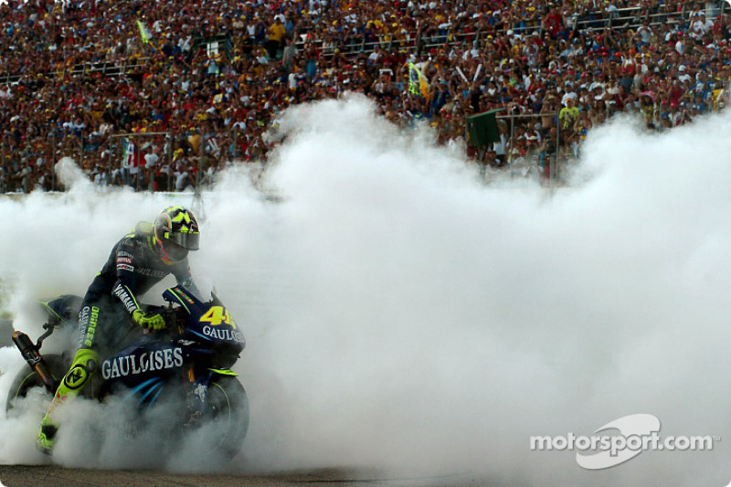 Ganador, Valentino Rossi celebra