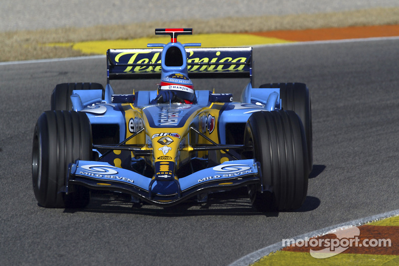 Fernando Alonso yeni Renault R25