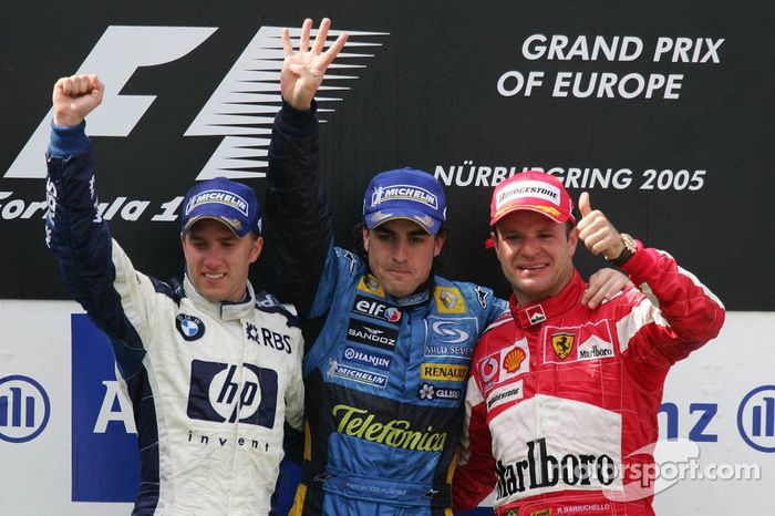 Podio: el ganador del GP de Europa 2005, Fernando Alonso, coh Nick Heidfeld y Rubens Barrichello