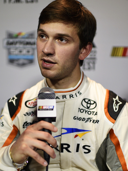 Daniel Suarez, del equipo Joe Gibbs Racing