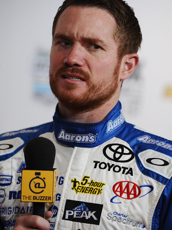 Brian Vickers, del equipo Michael Waltrip Racing