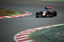 Carlos Sainz Jr., Escudería Toro Rosso STR10
