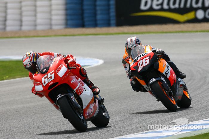 Loris Capirossi y Dani Pedrosa en Jerez en la carrera de 2006