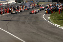 Start of pace lap