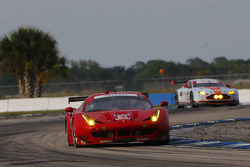 #62 Risi Competizione Ferrari F458: Pierre Kaffer, Andrea Bertolini, Giancarlo Fisichella