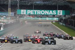 Lewis Hamilton, Mercedes AMG F1 W06 leads at the start of the race