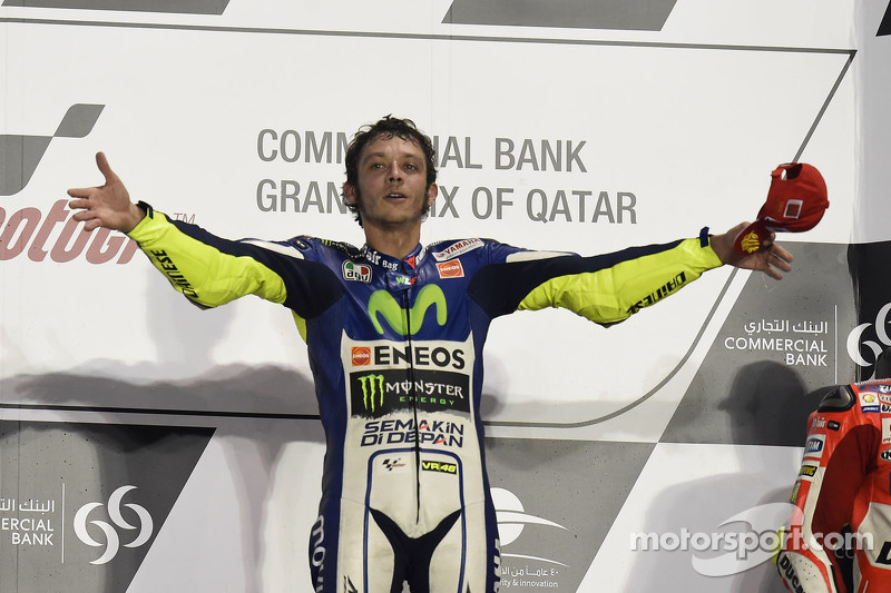 Podium: 1. Valentino Rossi feiert