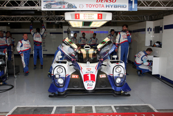 #1 Toyota Racing Toyota TS040-Hybrid: Anthony Davidson, Sébastien Buemi, Kazuki Nakajima