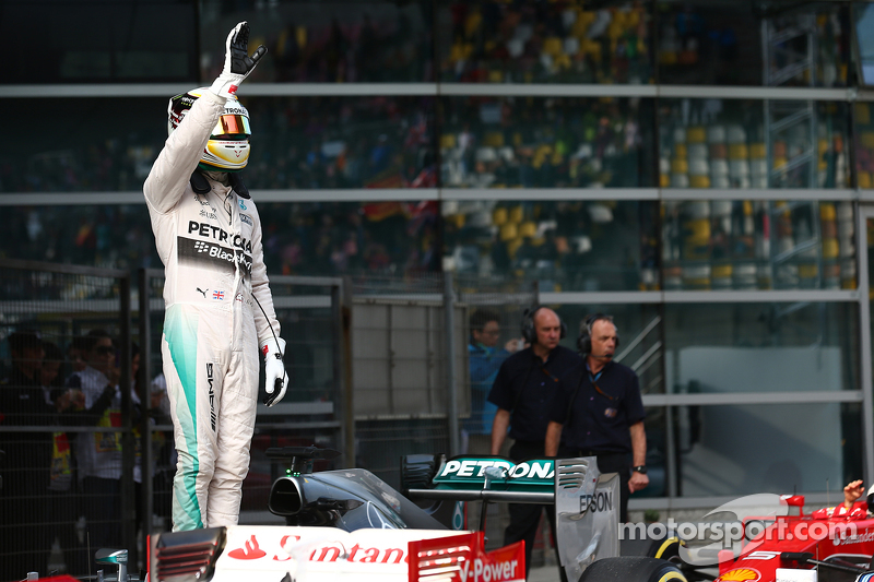 Pole for Lewis Hamilton, Mercedes AMG F1