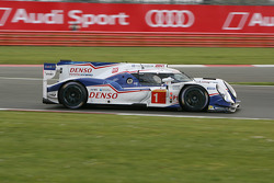#1 Toyota Racing TS040 Hybrid : Anthony Davidson, Sébastien Buemi, Kazuki Nakajima