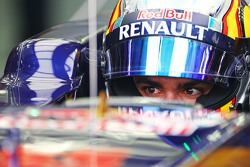 Carlos Sainz Jr, Scuderia Toro Rosso STR10