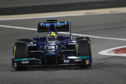Julian Leal, Carlin