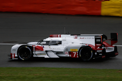 #7 Audi Sport Team Joest Audi R18 e-tron quattro Hybrid: Marcel Fässler, André Lotterer, Benoît Tréluyer