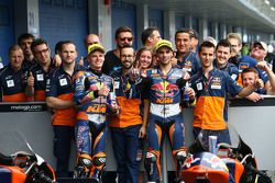 Brad Binder, Red Bull KTM Ajo, Miguel Oliveira, Red Bull KTM Ajo e tutta la squadra