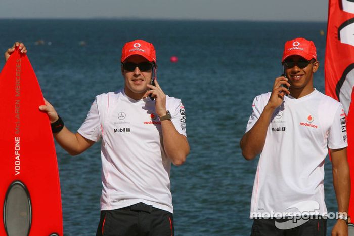 Fernando Alonso, McLaren Mercedes, y Lewis Hamilton, McLaren Mercedes - Evetno de Vodafone  McLaren Mercedes