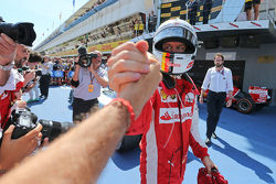 Sebastian Vettel, Ferrari fête sa troisième position dans le Parc Fermé