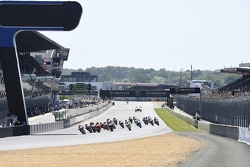 El inicio: Jorge Lorenzo, Yamaha Factory Racing, en la punta