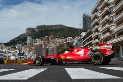 Себастьян Феттель, Ferrari SF15-T