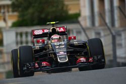 Pastor Maldonado, Lotus F1 E23