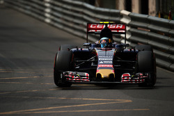 Carlos Sainz Jr., Scuderia Toro Rosso STR10