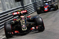 Pastor Maldonado, Lotus F1 E23