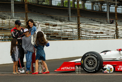 Race winner Juan Pablo Montoya, Team Penske Chevrolet during the winner's photoshoot