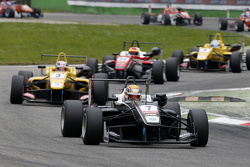 Charles Leclerc, Van Amersfoort Racing Dallara Volkswagen con Antonio Giovinazzi, Jagonya Ayam con C